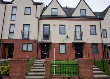 3 Bedroom Terraced house for rent