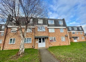 Thumbnail Flat to rent in Trent Road, Swindon