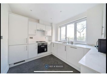 Thumbnail 4 bed flat to rent in Westcliffe House, London