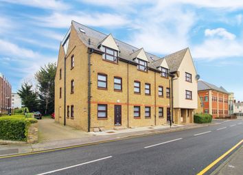 Thumbnail Flat to rent in Glebe Road, Chelmsford