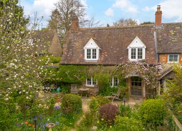 Thumbnail Cottage for sale in Manor Lane Shrivenham, Oxfordshire