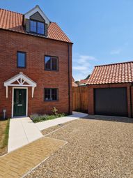 Thumbnail 4 bed semi-detached house to rent in Kings Close, Scole, Diss