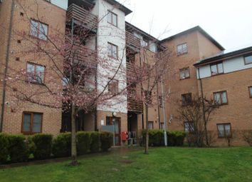 2 Bedrooms Flat to rent in John North Close, High Wycombe HP11