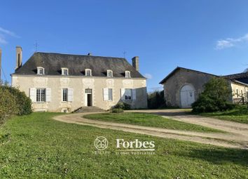 Thumbnail 6 bed property for sale in Poitiers, 86210, Poitou-Charentes, France