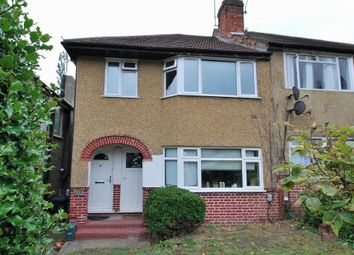 2 Bedrooms Maisonette to rent in Connell Crescent, Hanger Lane, London W5