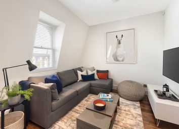 Thumbnail Flat to rent in Hornton Street, London