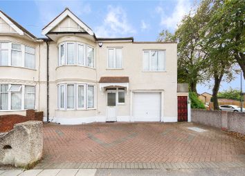 4 Bedrooms End terrace house for sale in Loxford Lane, Ilford IG1