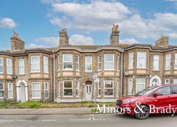 Thumbnail Terraced house to rent in Alexandra Road, Lowestoft