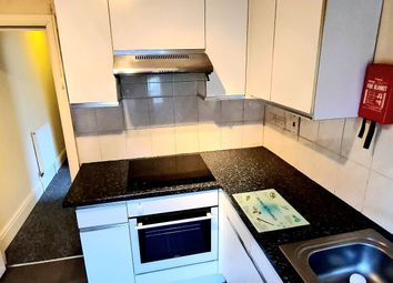 Thumbnail Flat to rent in Rockingham Road, Doncaster