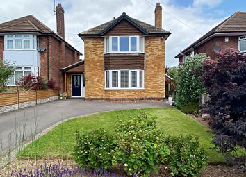 Thumbnail 3 bed detached house for sale in Whitemoor Road, Kenilworth