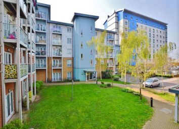 Thumbnail 2 bed flat to rent in Mill Street, Slough