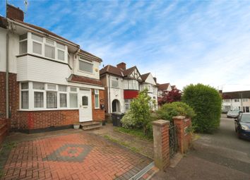 Thumbnail Semi-detached house to rent in River Way, Luton, Bedfordshire