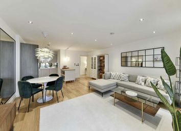 Thumbnail 2 bed flat for sale in Glenthorne Road, London