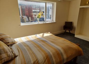 Thumbnail Room to rent in Lonsdale Road, Blackpool