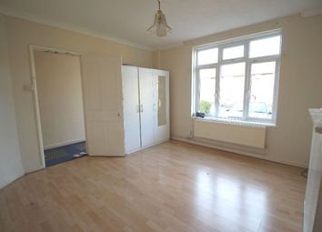 2 Bedroom Semi-detached house for rent