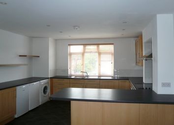 3 Bedroom Maisonette for rent