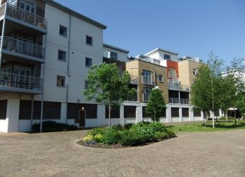 2 Bedrooms Flat to rent in Kingfisher Meadow, Maidstone ME16