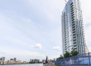 Thumbnail Flat for sale in Waterview Drive, Greenwich