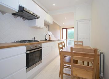 4 Bedroom End terrace house for rent