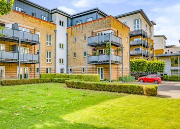Thumbnail 2 bed flat for sale in Central Heights, Manhattan Avenue, Watford, Hertfordshire
