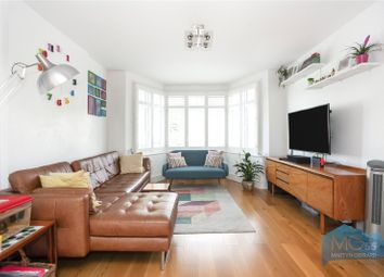 Thumbnail Terraced house for sale in Hamilton Way, Finchley, London