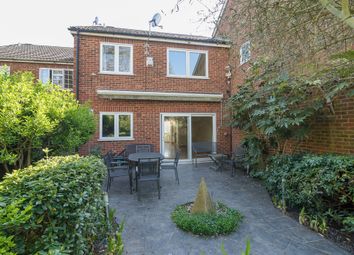 4 Bedroom Terraced house for rent