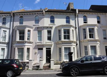 Thumbnail Flat to rent in Cambridge Gardens, Hastings