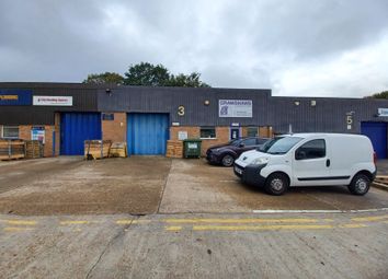 Thumbnail Industrial to let in Unit 3 Silverwing Industrial Estate, Horatius Way, Croydon