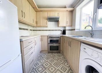 Thumbnail 2 bed flat to rent in Salisbury Road, Grays