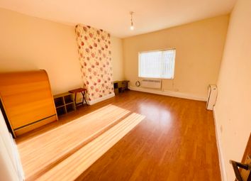 Thumbnail Flat to rent in Silver Street, Kings Heath, Birmingham