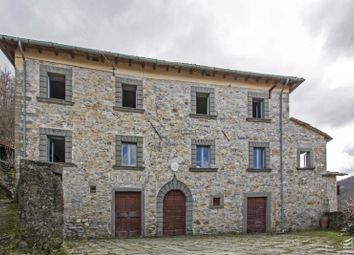 Thumbnail 6 bed farmhouse for sale in Massa-Carrara, Fivizzano, Italy