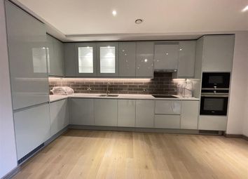 Thumbnail Flat to rent in Cumming House, Wandsworth, Wandsworth