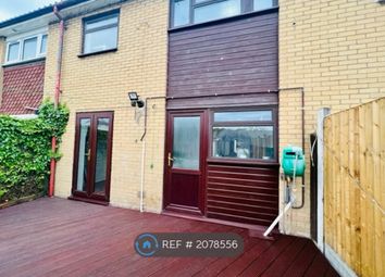 Thumbnail Terraced house to rent in Long Lynderswood, Basildon