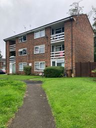 Thumbnail Flat to rent in The Elms, Andover