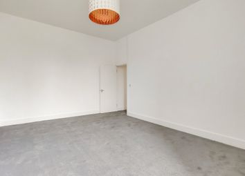 Thumbnail 1 bed flat to rent in Streatham High Road, London