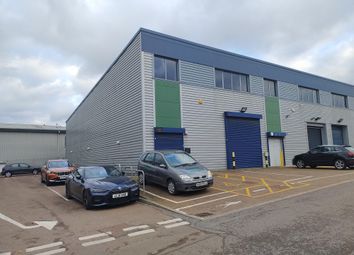 Thumbnail Warehouse to let in Tewin Road, Welwyn Garden City