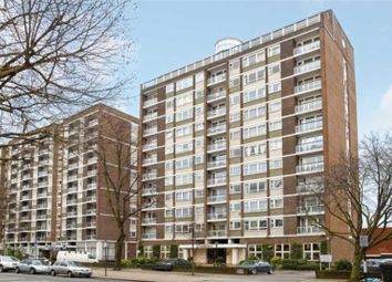 Thumbnail Flat to rent in Lords View, St Johns Wood Road