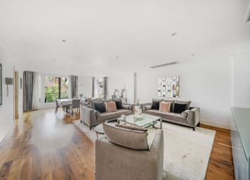 Thumbnail 3 bed flat for sale in Hodford Road, Golders Green, London