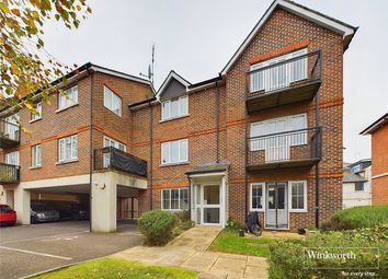 Thumbnail 2 bed flat for sale in Waylen Street, Reading, Berkshire