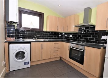1 Bedrooms Flat to rent in Creighton Avenue, East Ham, London. E6