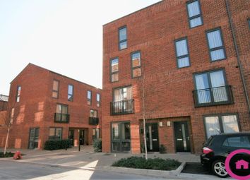 5 Bedroom Town house for sale