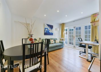 Thumbnail 1 bedroom flat for sale in Clapham Common North Side, London