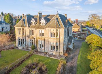 Dumbarton - 6 bed semi-detached house for sale