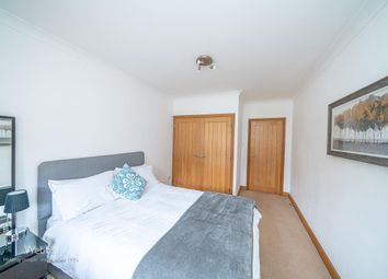 Thumbnail Room to rent in Highfields Grange, Cheslyn Hay, Walsall