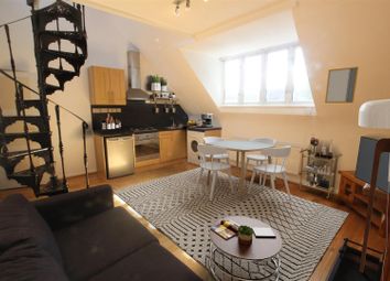 Thumbnail 1 bed flat to rent in Highgate N6, North Hill