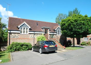 Thumbnail 2 bedroom flat for sale in Grassingham End, Chalfont St Peter, Buckinghamshire