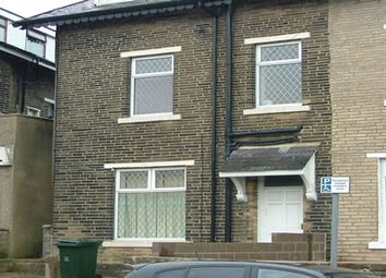 Thumbnail 1 bed flat to rent in Farcliffe Road Flat 3, Bradford 8