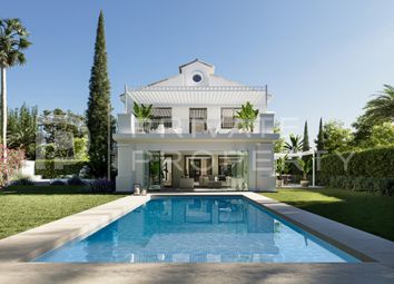 Thumbnail 4 bed villa for sale in Nueva Andalucia, Marbella, Malaga