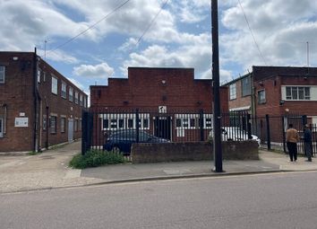 Thumbnail Industrial to let in Spring Gardens, Romford