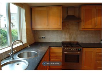 2 Bedrooms Flat to rent in Adys Road, London SE15